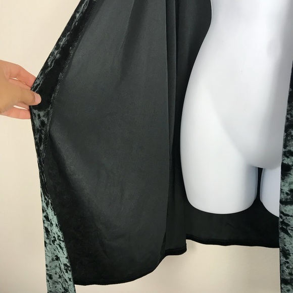 NWT Victorias Secret Black Velvet Kimono Open Robe - Picture 6 of 8